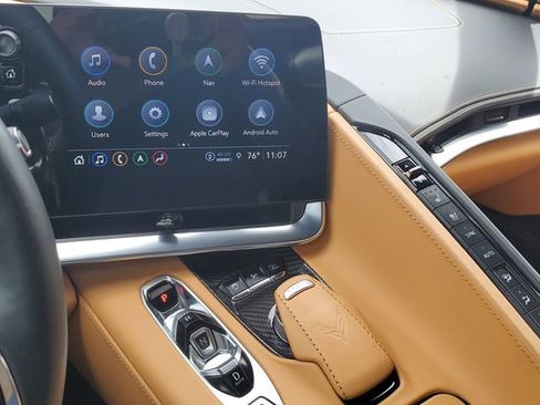 Used 2023 Chevrolet Corvette Stingray Premium Conv w/ Z51 Performance Package image 17