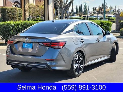 Used 2022 Nissan Sentra SR w/ Lighting Package image 5
