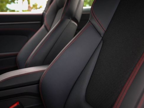 Used 2026 Porsche 911 GT3 RWD image 46