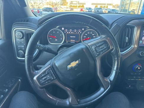 Used 2022 Chevrolet Silverado 3500 High Country image 20