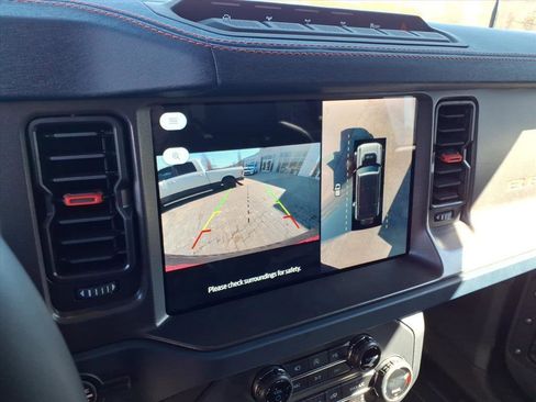 Used 2025 Ford Bronco Raptor image 14