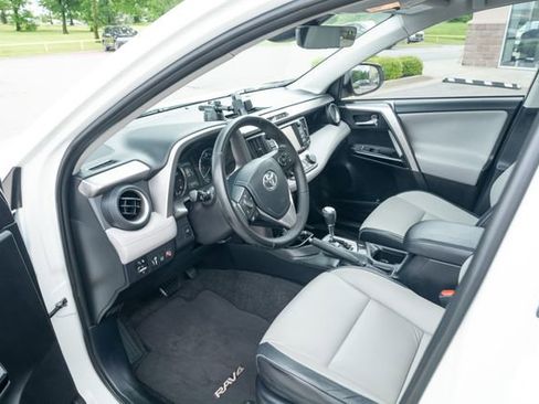 Used 2017 Toyota RAV4 Limited FWD image 17