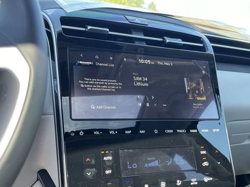 Used 2024 Hyundai Tucson Blue image 15