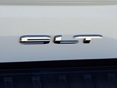 Used 2019 GMC Sierra 1500 SLT w/ SLT Premium Plus Package image 11