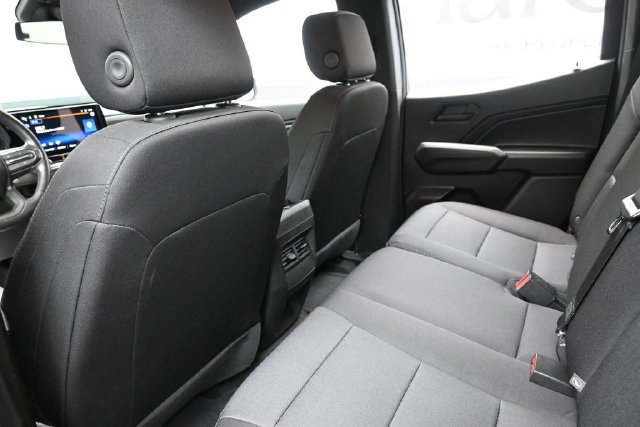 Used 2023 Chevrolet Colorado Trail Boss w/ LPO, Dark Essentials Package AWD/4WD image 24