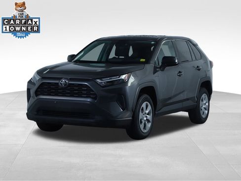 Used 2024 Toyota RAV4 LE image 8