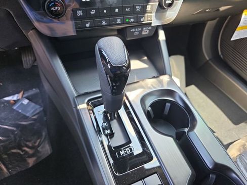 New 2026 Subaru Outback Premium AWD/4WD image 20