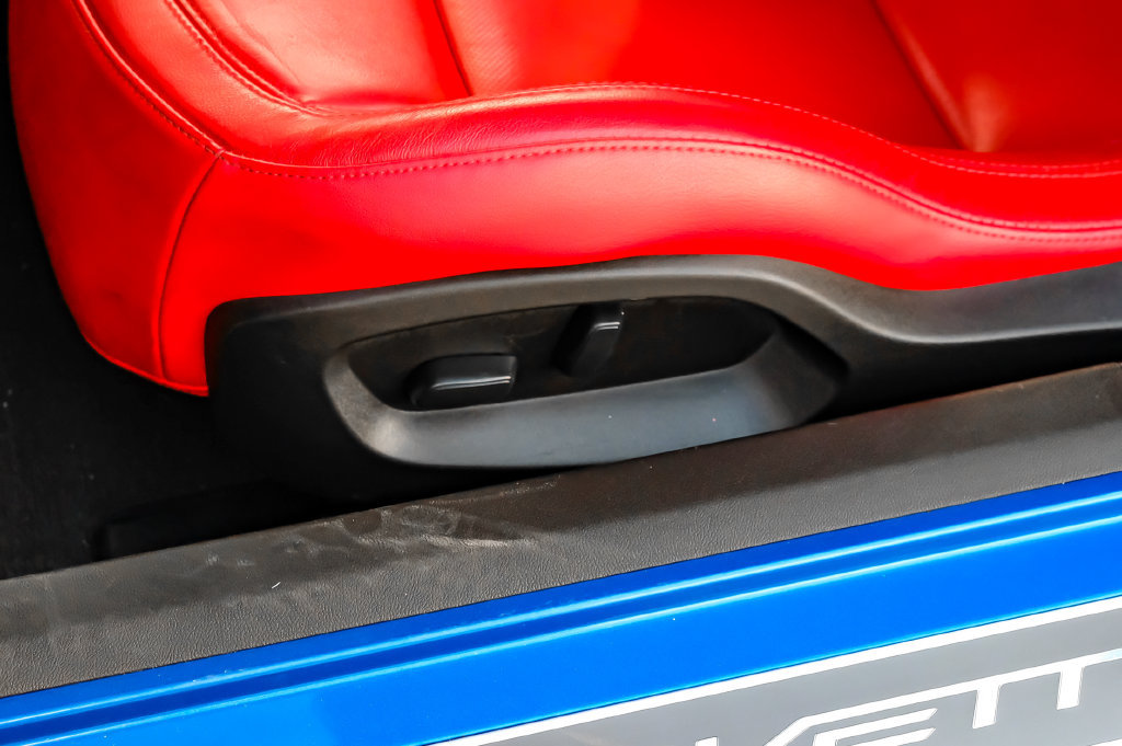 Used 2019 Chevrolet Corvette Grand Sport RWD image 25