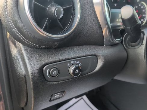 Used 2024 Chevrolet Blazer LT w/ Convenience Package image 26