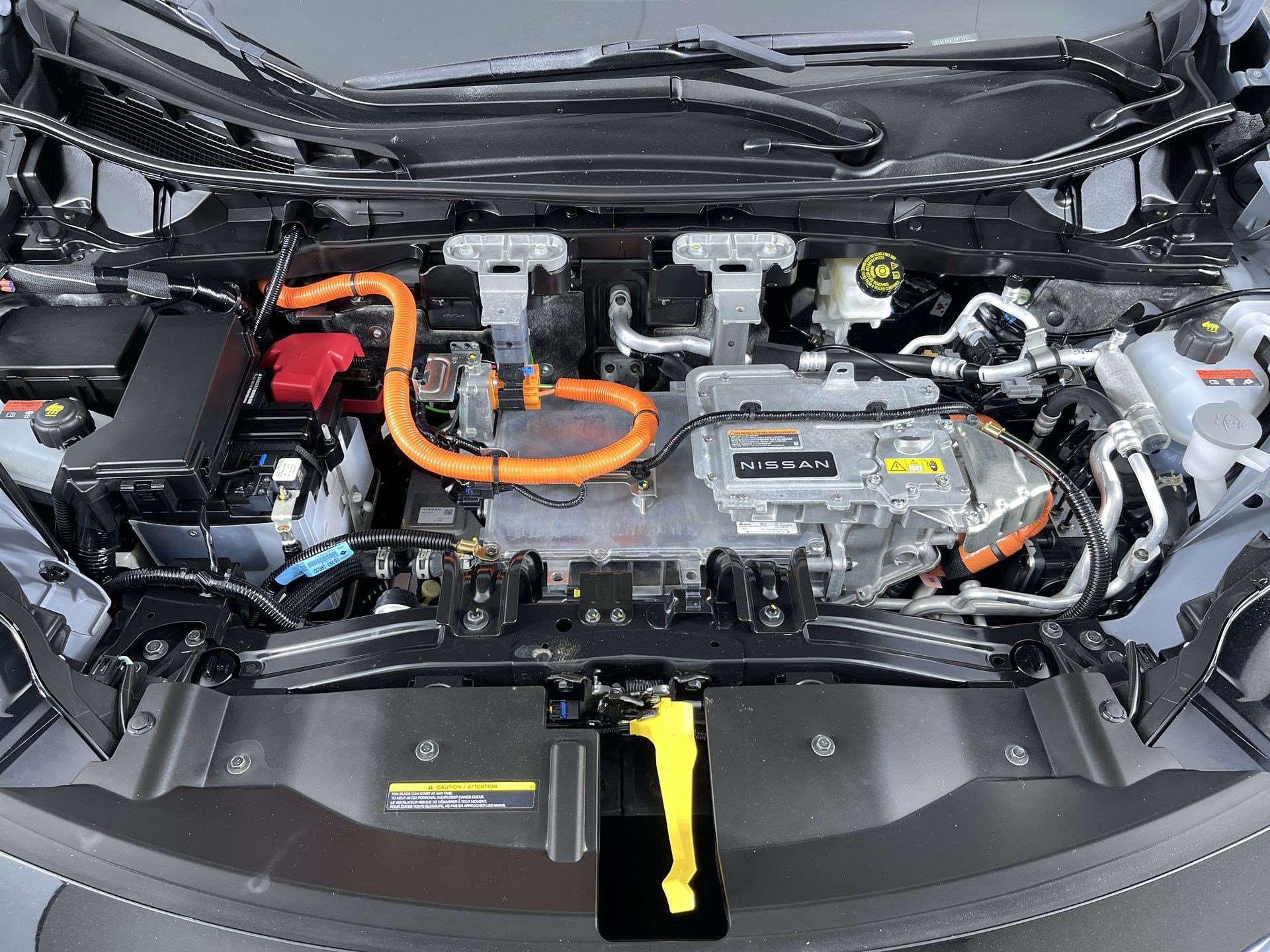 Certified 2024 Nissan Ariya AWD image 28