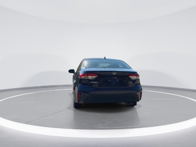 Used 2024 Toyota Corolla LE FWD image 7
