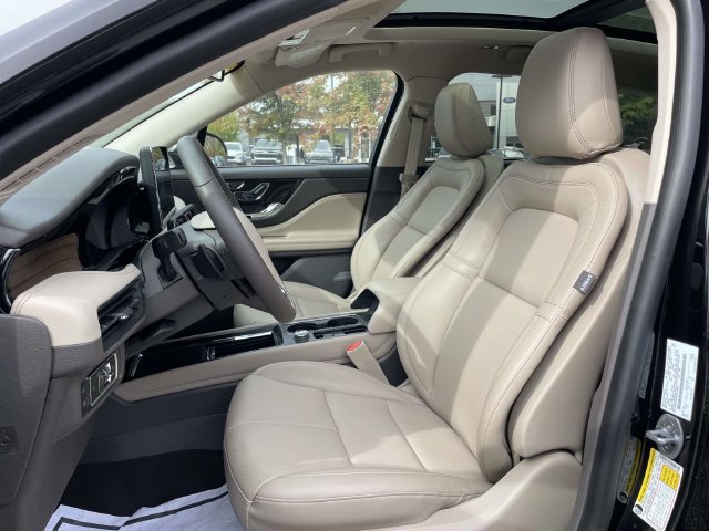 Used 2024 Lincoln Corsair Grand Touring AWD/4WD image 20
