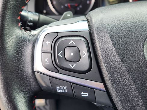 Used 2016 Toyota Camry SE FWD image 21