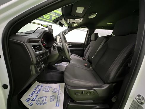 Used 2023 Chevrolet Tahoe 4WD image 15