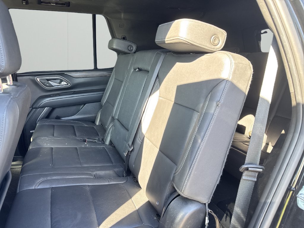 Used 2023 Chevrolet Tahoe LT w/ LT Signature Package AWD/4WD image 13