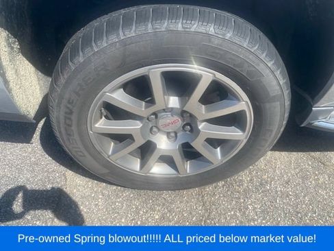 Used 2018 GMC Yukon XL Denali RWD image 18