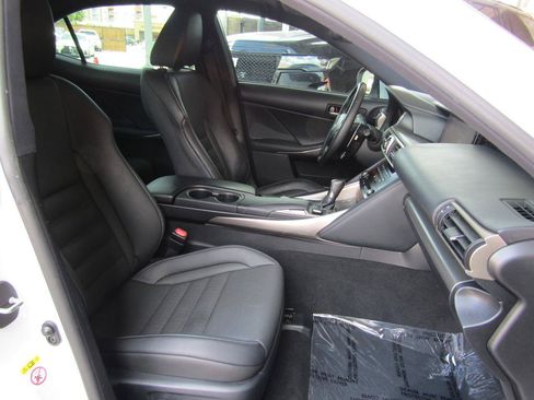 Used 2017 Lexus IS 200t F Sport w/ F Sport Package RWD image 12