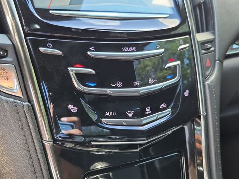 Used 2017 Cadillac ATS V w/ Luxury Package image 27