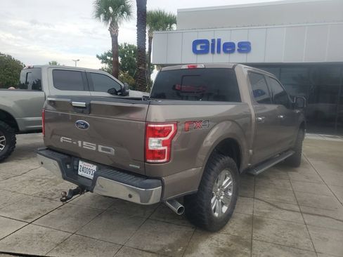 Used 2018 Ford F150 XLT w/ Equipment Group 302A Luxury AWD/4WD image 7