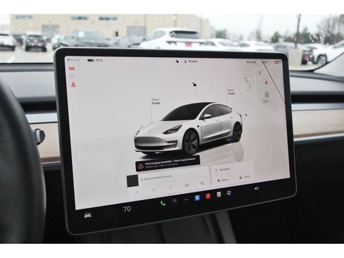 Used 2023 Tesla Model 3 Standard Range image 21