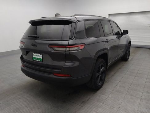 Used 2023 Jeep Grand Cherokee L Laredo RWD image 9