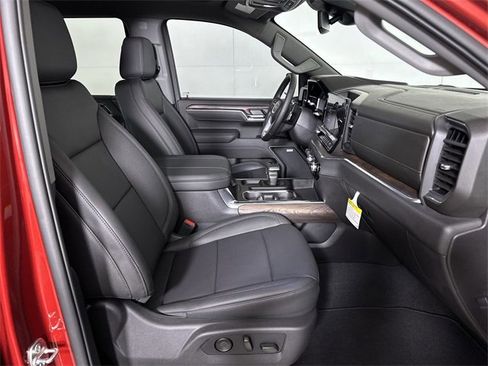 New 2026 GMC Sierra 1500 SLT w/ SLT Premium Package image 28