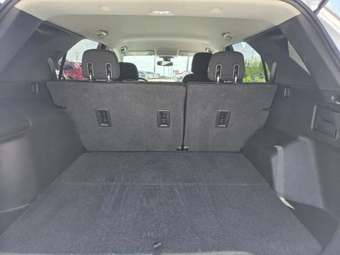 Used 2020 Chevrolet Equinox LT FWD image 7