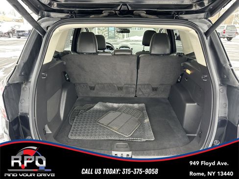 Used 2018 Ford Escape Titanium w/ Ford Safe & Smart Package image 32