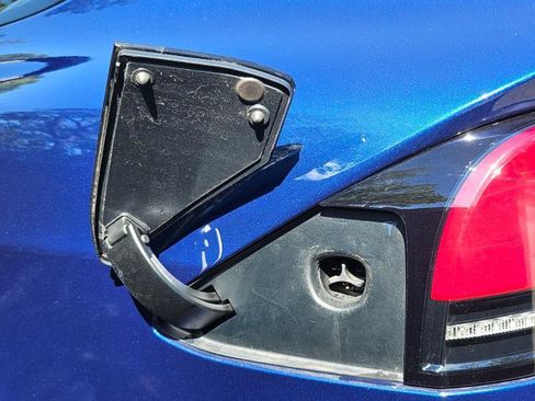 Used 2023 Tesla Model X image 26