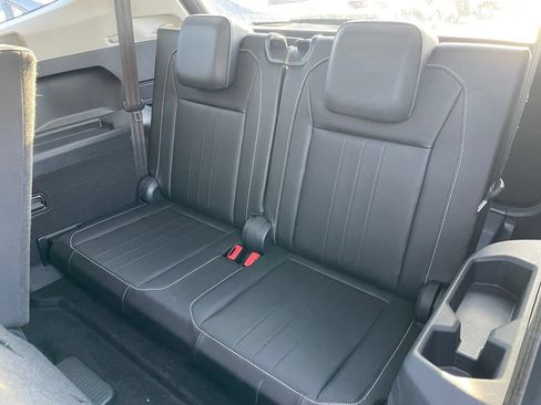 Certified 2023 Volkswagen Tiguan SE AWD/4WD image 8