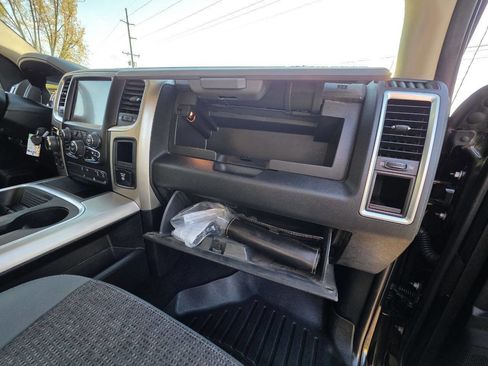 Used 2017 RAM 1500 Big Horn image 35