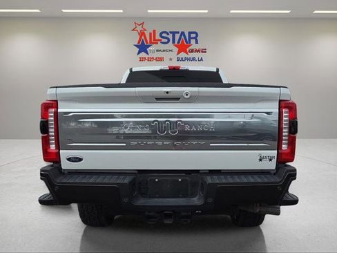 Used 2025 Ford F250 King Ranch w/ FX4 Off-Road Package image 6