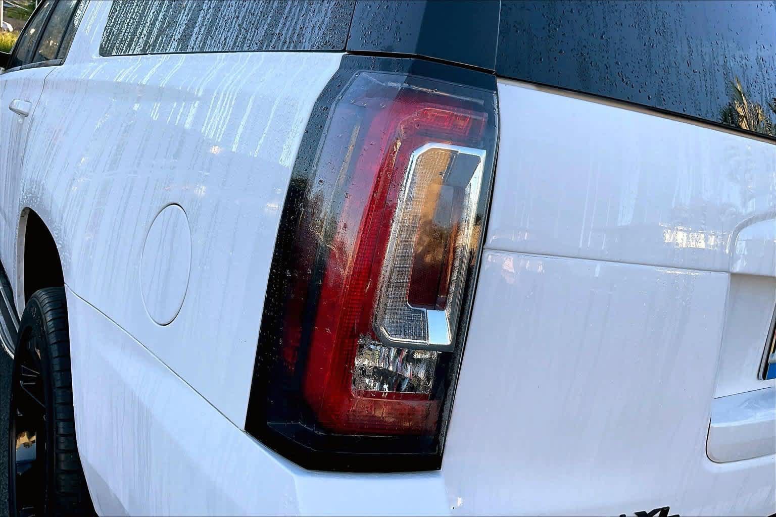 Used 2020 GMC Yukon XL SLE w/ Convenience Package RWD image 32