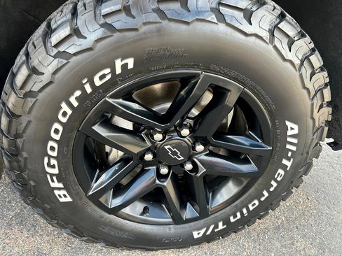 Used 2022 Chevrolet Silverado 1500 LT Trail Boss image 6