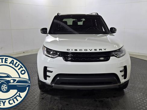 Used 2019 Land Rover Discovery HSE image 2