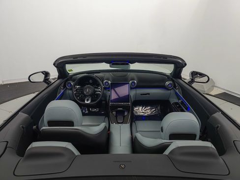 Used 2022 Mercedes-Benz SL 55 AMG 4MATIC image 26