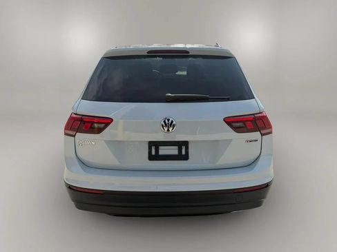 Used 2019 Volkswagen Tiguan SE w/ Panoramic Sunroof Package AWD/4WD image 6