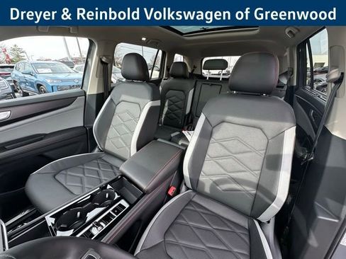 New 2026 Volkswagen Atlas Peak Edition image 28