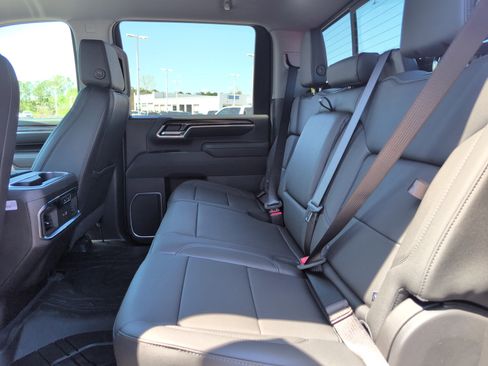 New 2026 Chevrolet Silverado 2500 LTZ w/ LTZ Convenience Package image 31