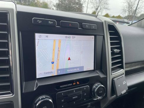 Used 2020 Ford F150 Lariat w/ FX4 Off-Road Package image 38