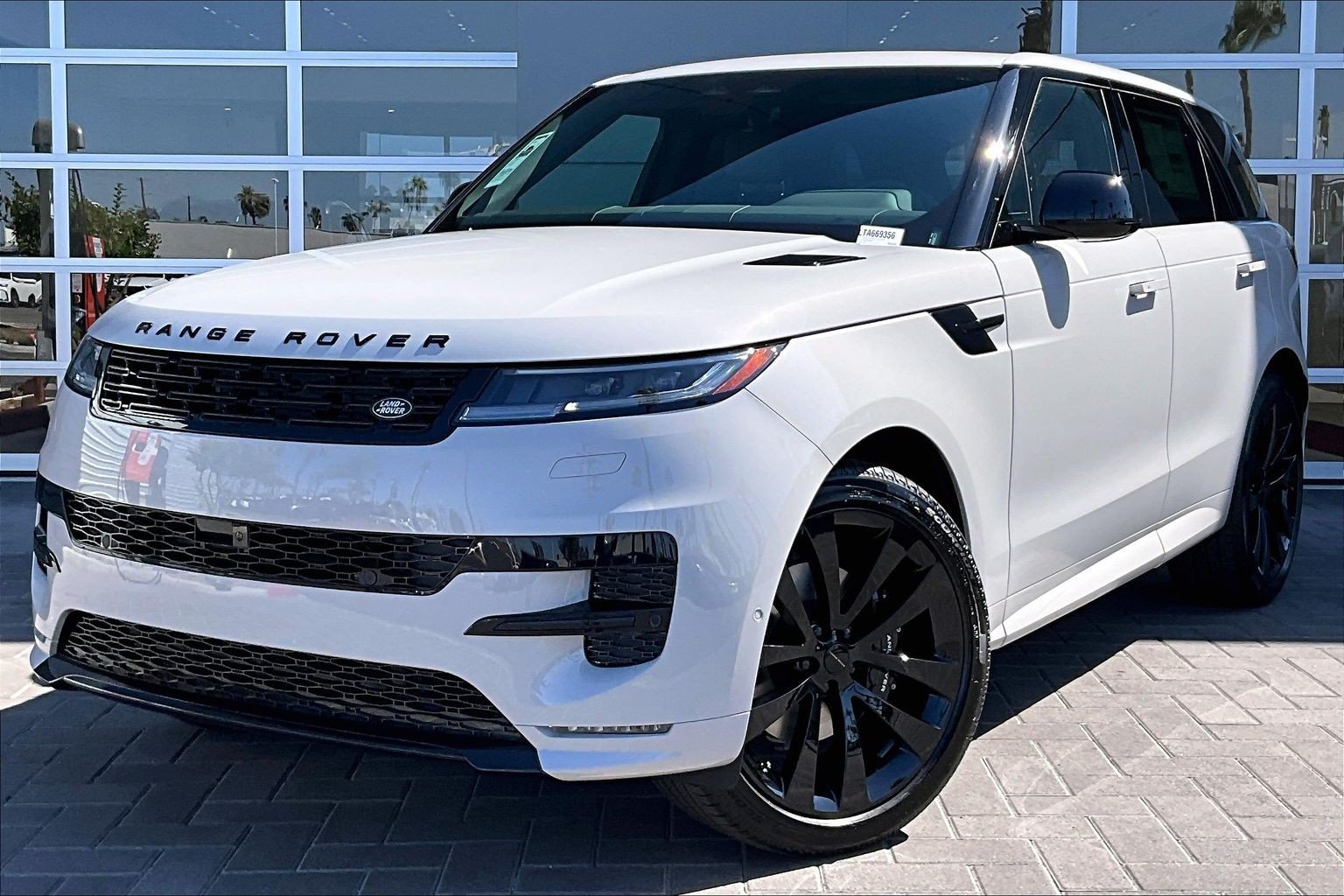New 2026 Land Rover Range Rover Sport Dynamic SE AWD/4WD image 1