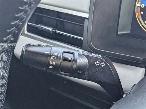 Used 2022 Mitsubishi Outlander SEL image 24