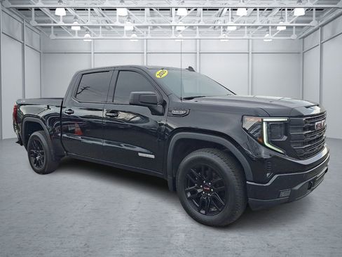 Used 2025 GMC Sierra 1500 Elevation image 7