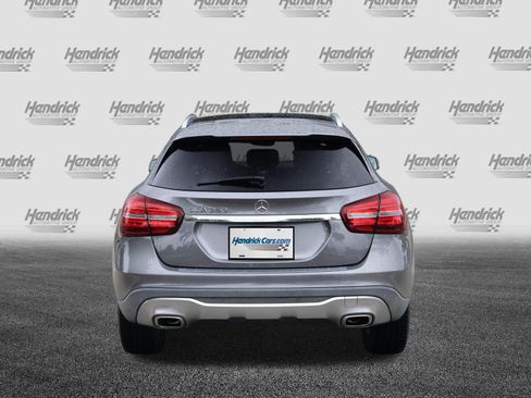 Used 2018 Mercedes-Benz GLA 250 image 8