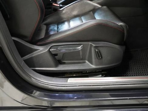Used 2018 Volkswagen GTI Autobahn FWD image 45
