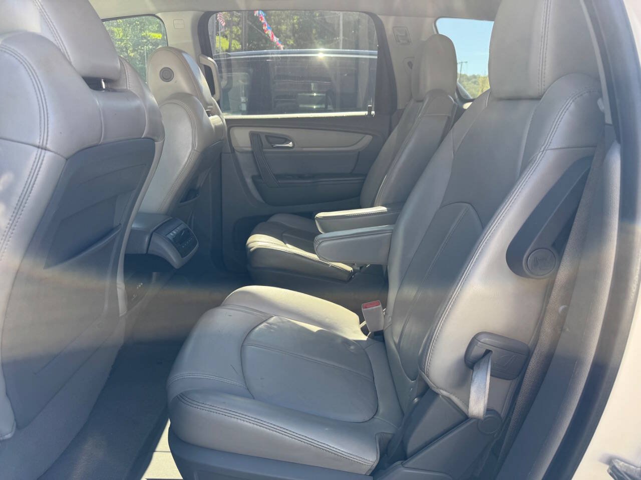 Used 2013 Chevrolet Traverse LT AWD/4WD image 10