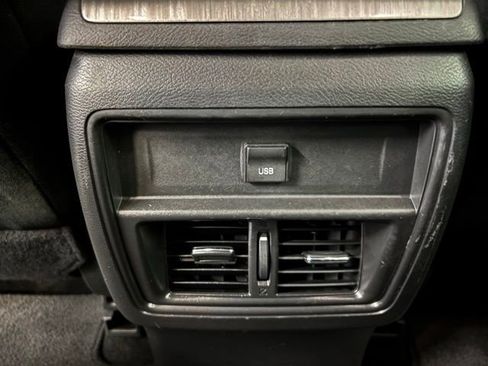 Used 2018 Nissan Murano S image 12