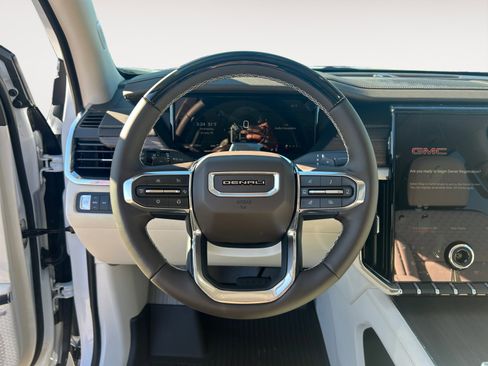 New 2026 GMC Acadia Denali w/ Super Cruise Package AWD/4WD image 13