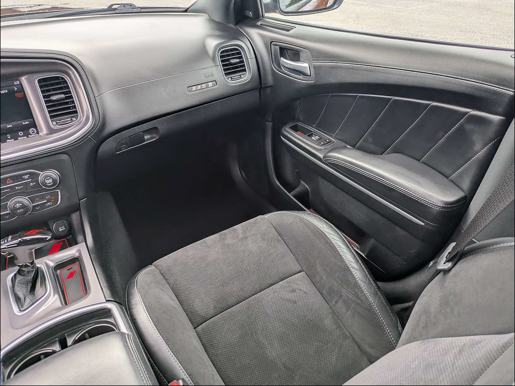 Used 2022 Dodge Charger Scat Pack RWD image 15