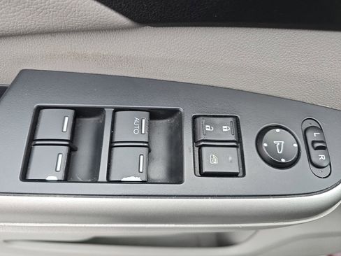 Used 2014 Honda CR-V EX-L image 26